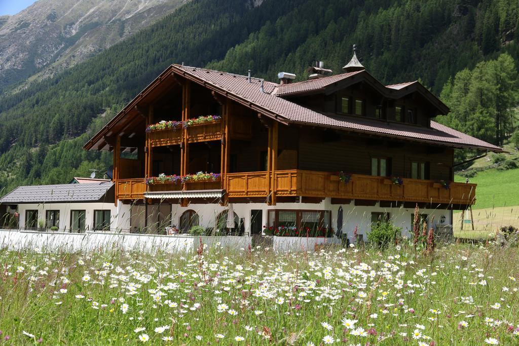 Ferienhaus Brigitte Längenfeld Zimmer foto